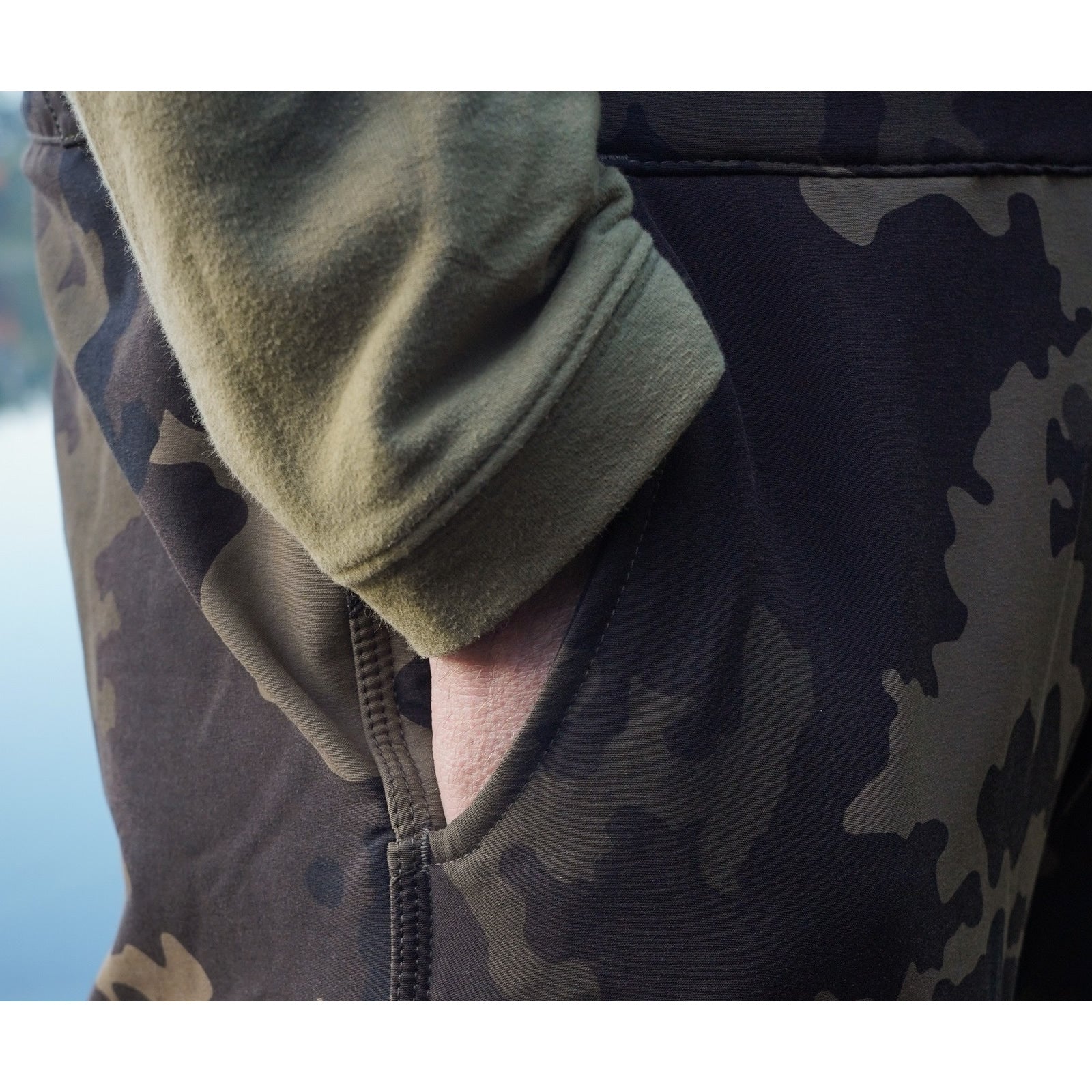 Salopeta KORDA Polar, Dark Kamo