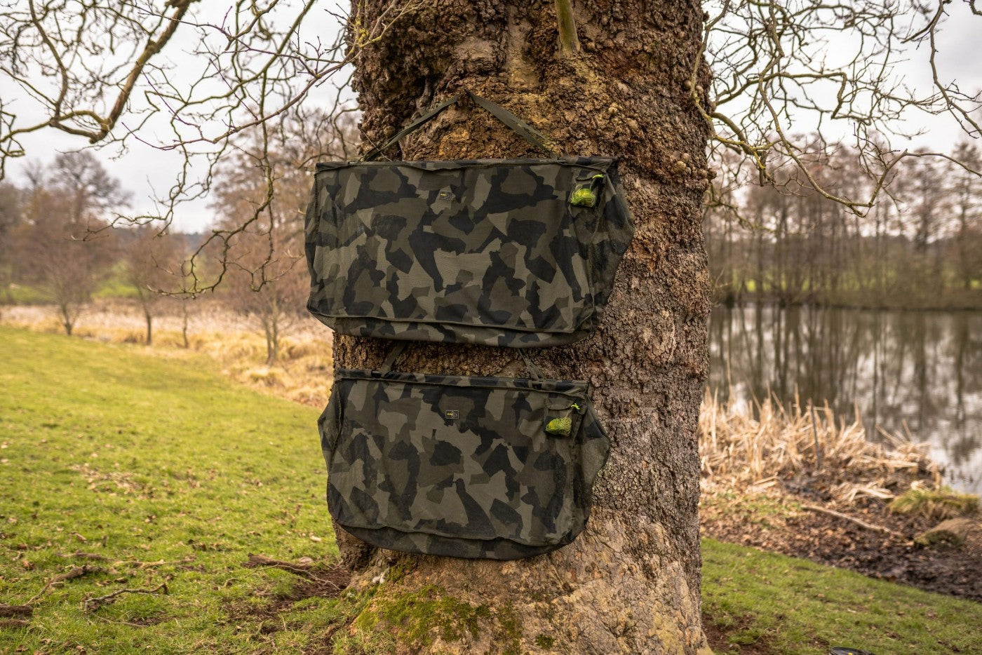 Saltea Cantarire Avid Carp Camo Recovery Sling XL, 125x44x64cm
