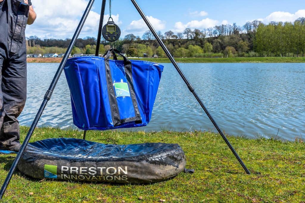 Saltea Cantarire Preston Heavy Duty Weigh Bag
