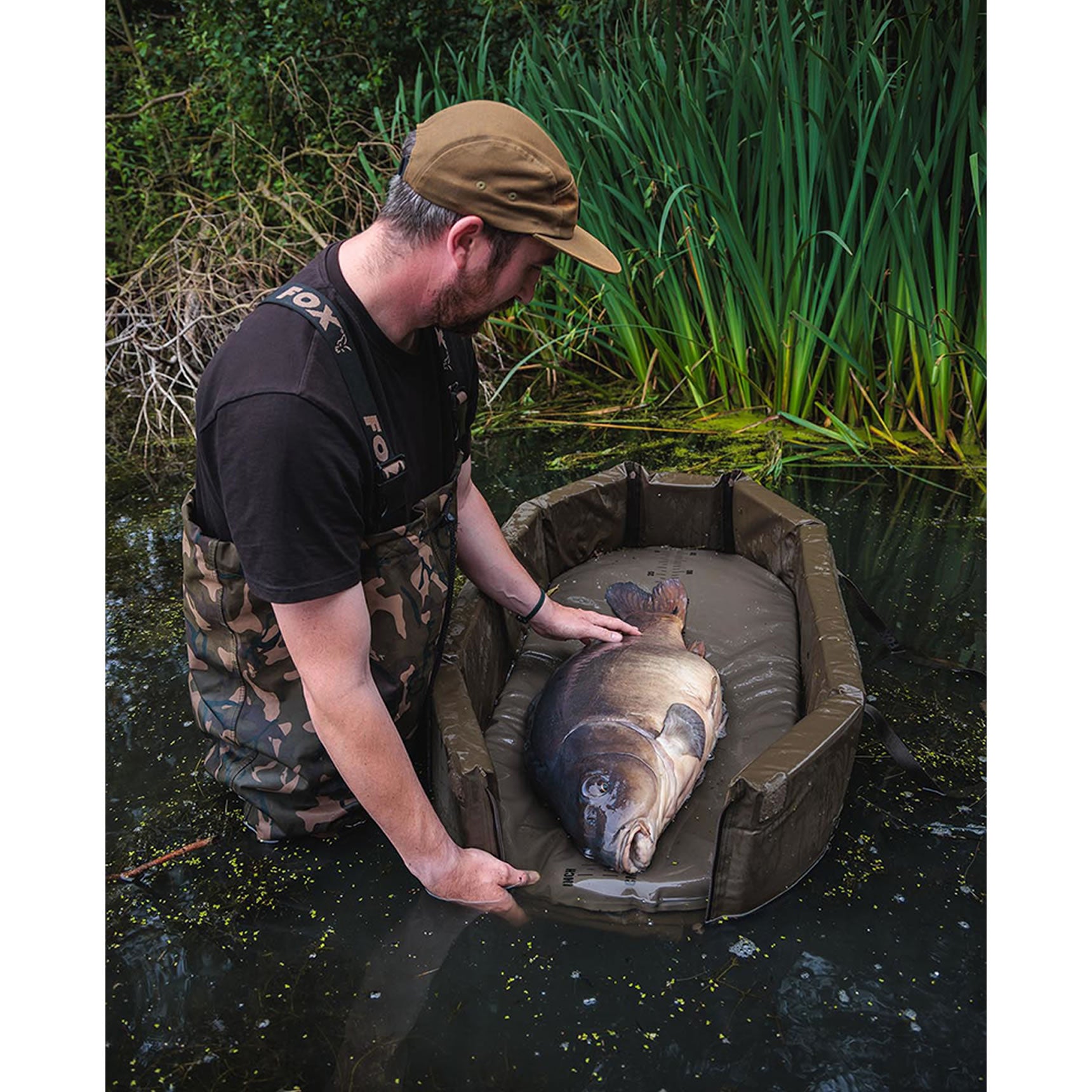 Saltea de Primire Fox Carpmaster Welded Mat 115x65cm