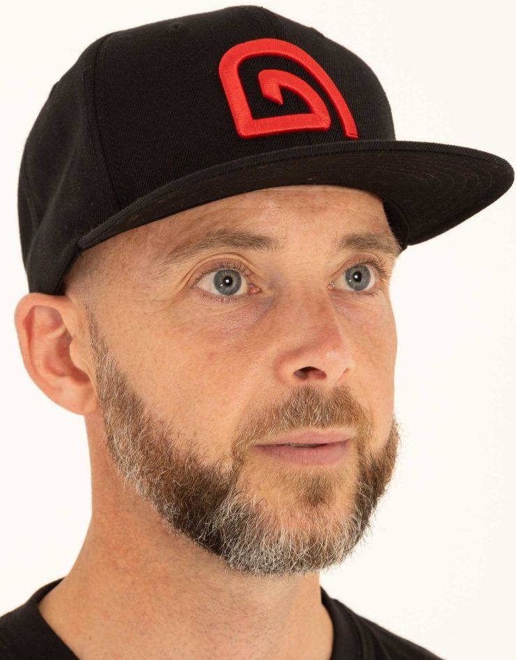 Sapca Trakker CR Snap Back Cap, Black