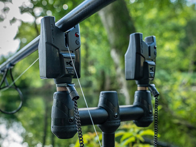 Set 2 Avertizoare + Statie Korum KBI Compact -2-Rod Presentation Set