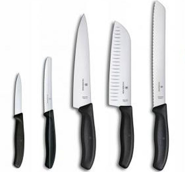 Set 5 Cutite Bucatarie Victorinox Suport Lemn Maro