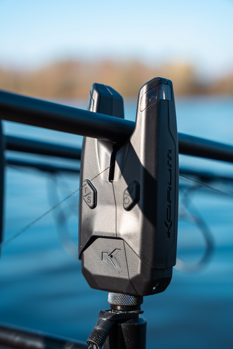 Set Avertizori KORUM KSi8 Remote Bite Alarm, 3+1 Bule