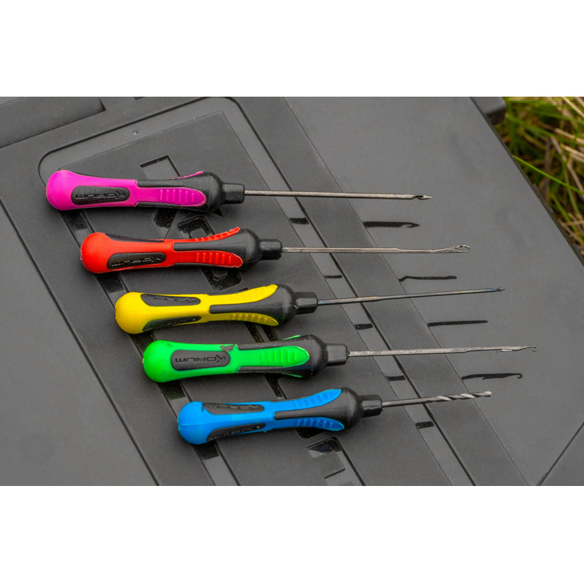 Set Crosete si Foarfeca KORUM Baiting Tool &amp; Scissor Set