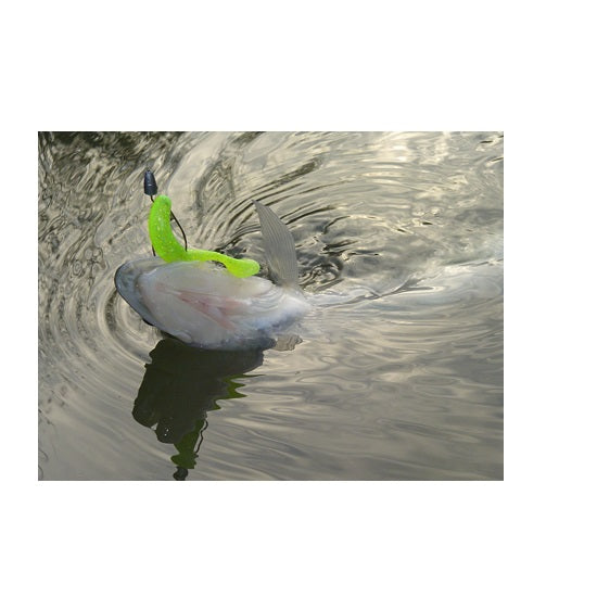 Shad Shad Bass Assassin Turbo Shad 10cm Glow  Fire Tail