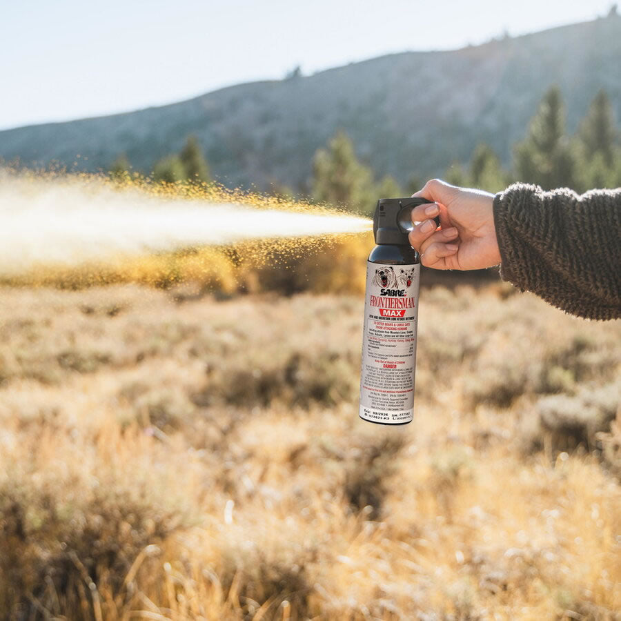 Spray Autoaparare + Husa SABRE Frontiersman Anti-Urs, 272ml, Distanta Pulverizare 12m