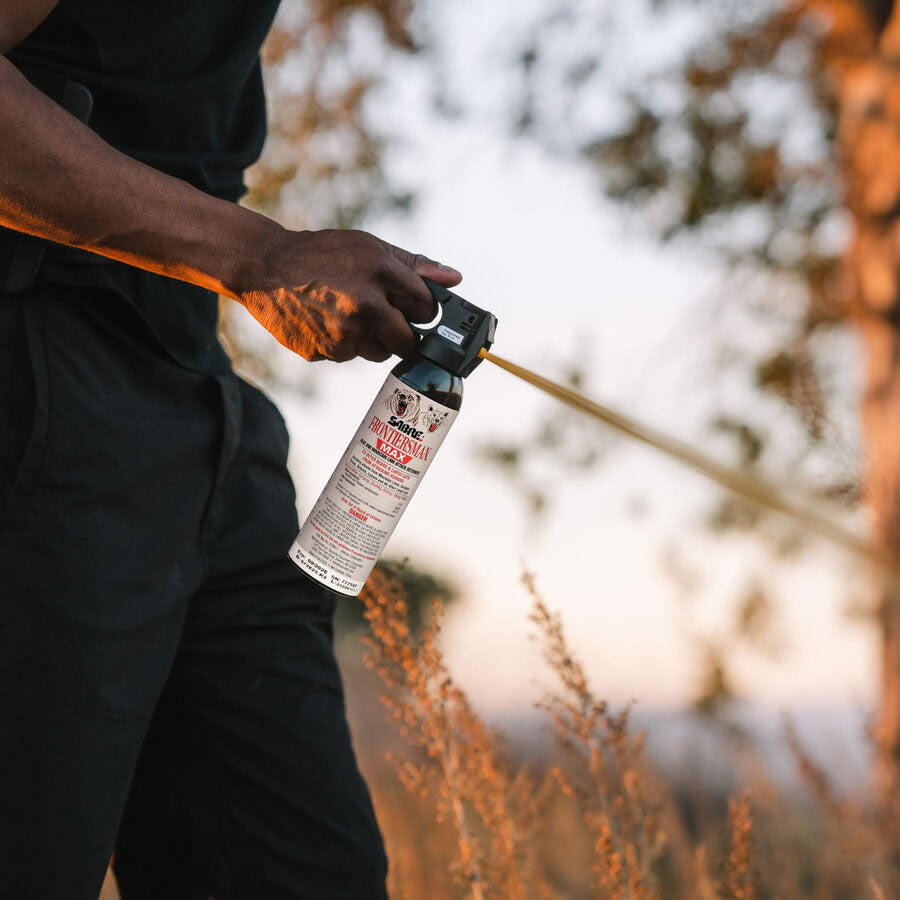 Spray Autoaparare + Husa SABRE Frontiersman Anti-Urs, 272ml, Distanta Pulverizare 12m