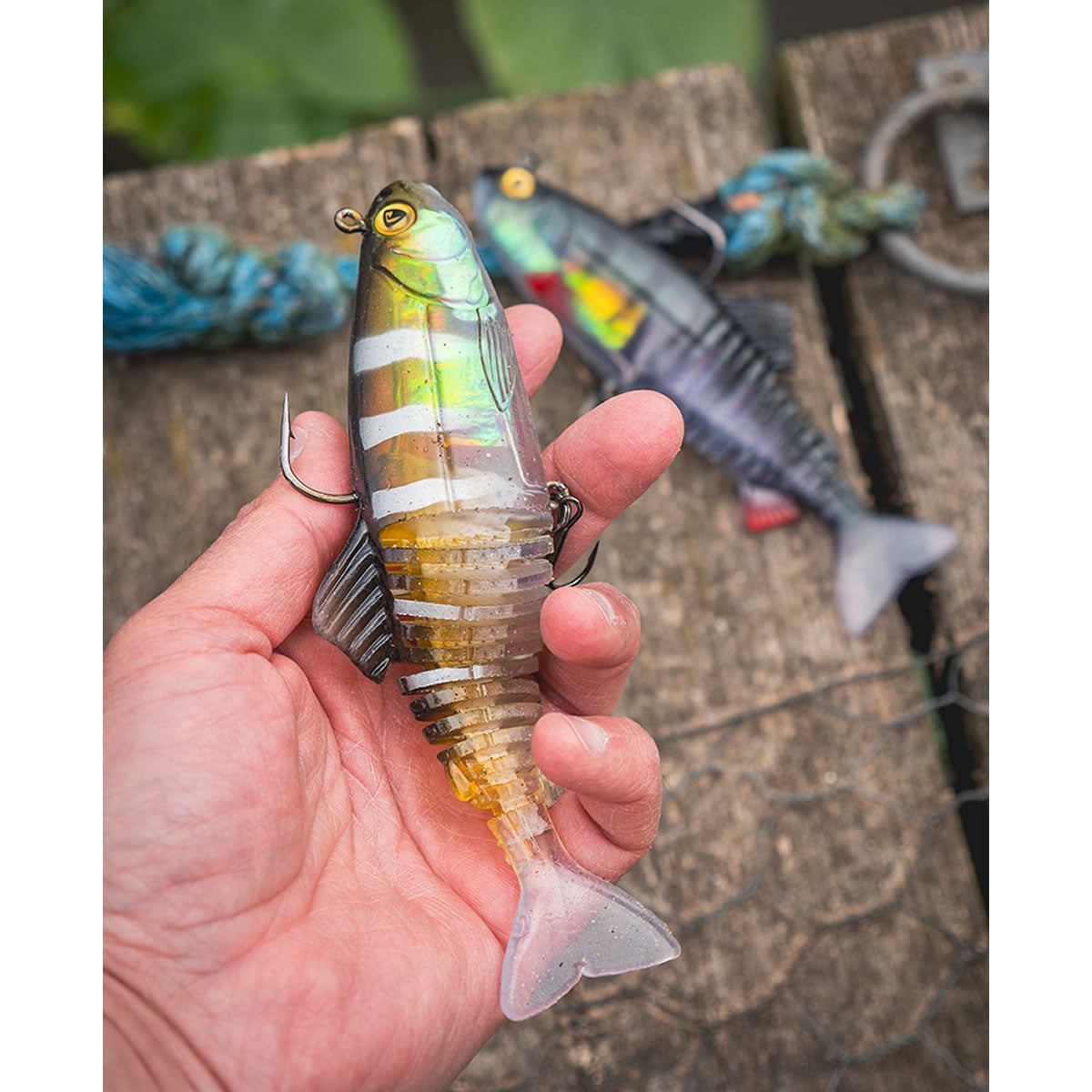 Swimbait Fox Rage Replicant Jointed, Young Perch UV, 18cm/7inch, 80g