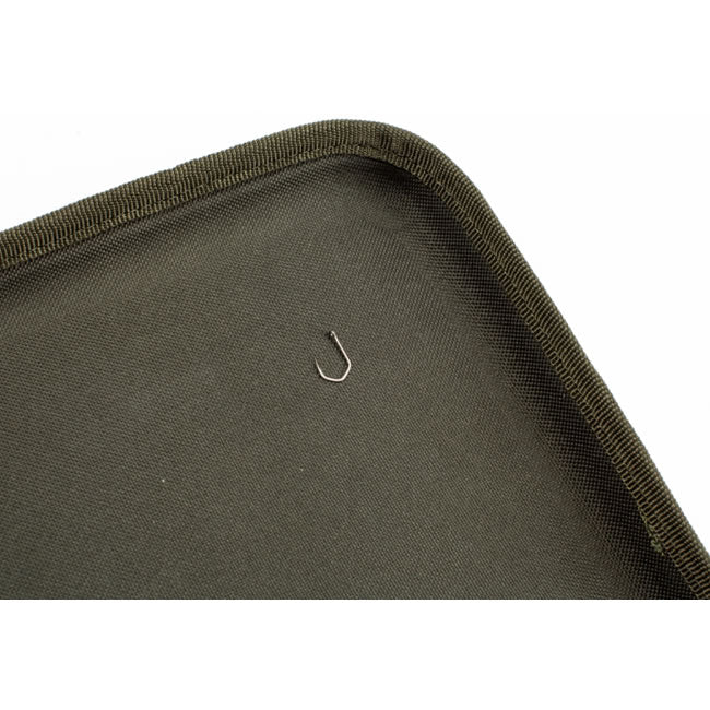 Tava de Lucru Nash Magnetic Bivvy Tray Small, 31x25x3cm 