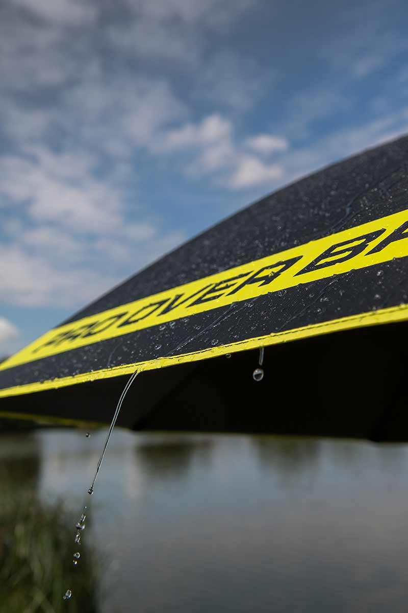 Umbrela Matrix Pro Over Brolly, 115cm