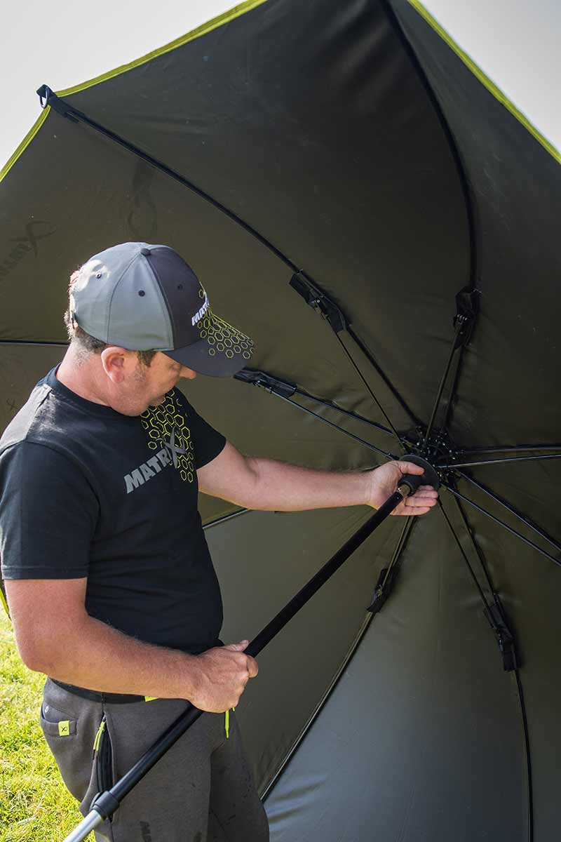 Umbrela Matrix Pro Space Brolly, 125cm